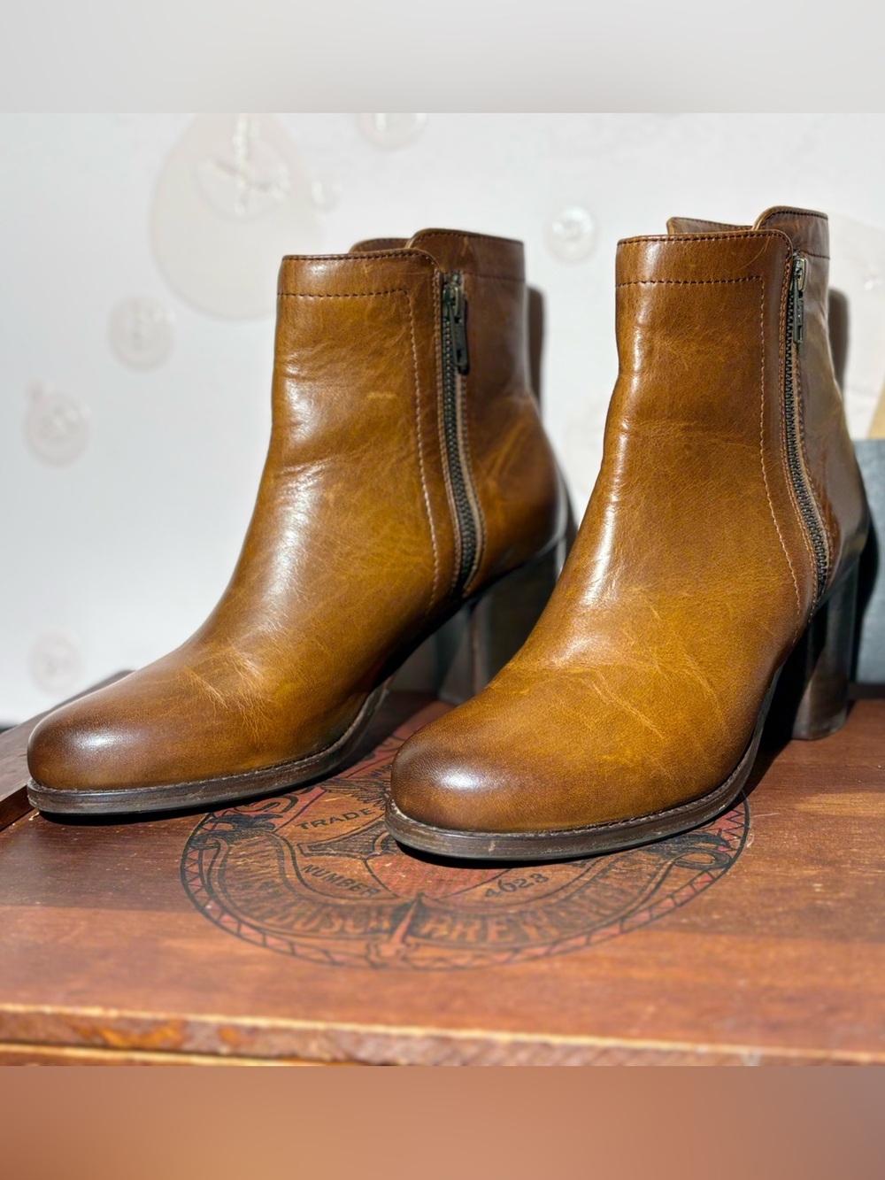 FRYE Addie Double Zip Leather Ankle Booties Cognac Brown Women's Size 8B